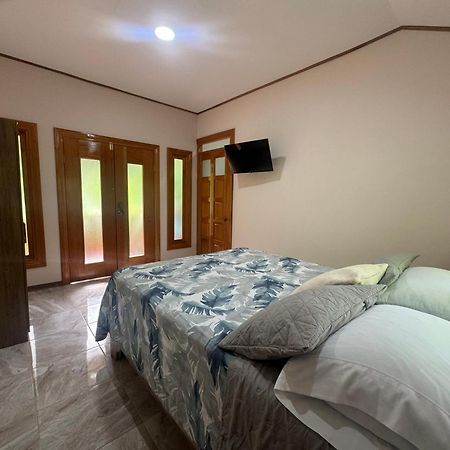 Chilamate Room 2 托尔图格罗 外观 照片